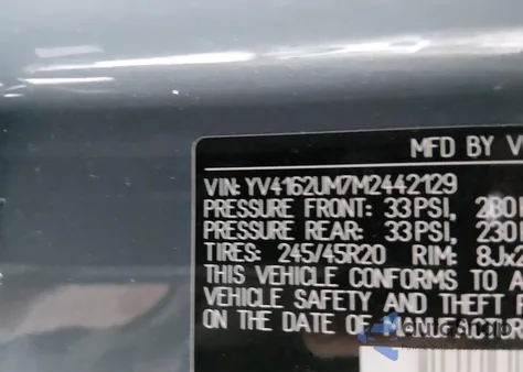 2021 Volvo Xc40 T5 R-Design from USA, damaged, VIN YV4162UM7M2442129